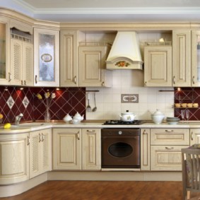 Στερεό ξύλινο σετ μπεζ