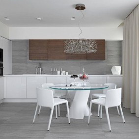 Bucătărie minimalistă de dimensiuni medii