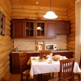 Suita liniară cu fațade din MDF