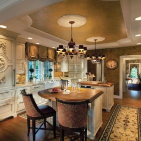 Sillas de cocina con cómodos respaldos