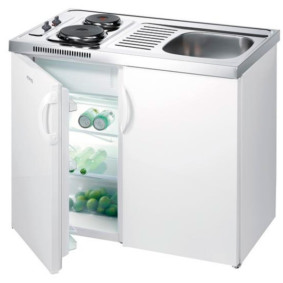 Headset dengan sink dan dapur