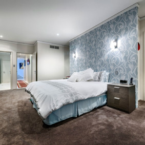 Plancher de chambre marron