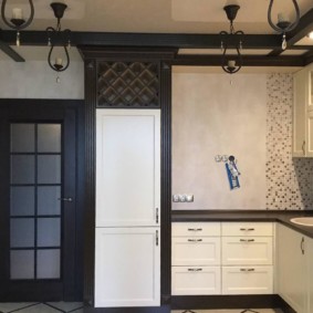 Cuisine d'angle avec réfrigérateur intégré