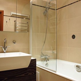 Transparent tempered glass partition