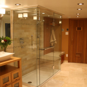 Podea ceramică în baie combinată