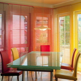 Blat de masă din sticlă