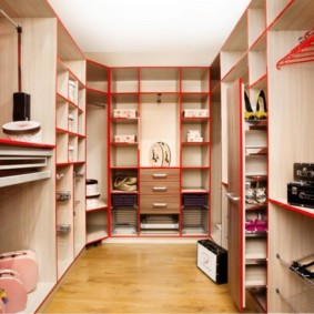 kleedkamer in de slaapkamer foto-ideeën