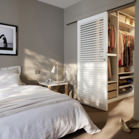 kleedkamer in de slaapkamer foto decor