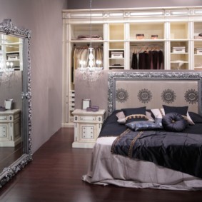 kleedkamer in de slaapkamer foto-opties