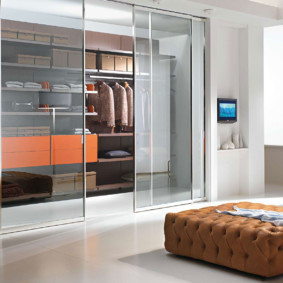 kleedkamer in de slaapkamer soorten foto's