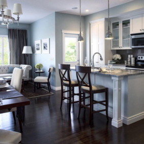 кухня, комбинирана с стая за идеи