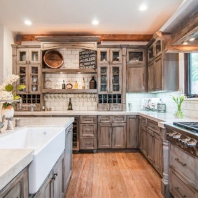 Μεσογειακή κουζίνα σχεδιασμού κουζίνας στυλ