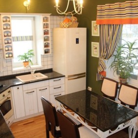 cozinha com duas idéias de design do windows