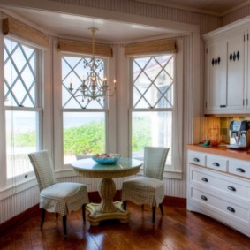 kitchen with bay window decor photo
