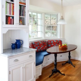 kitchen with bay window view ideas