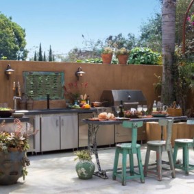 Εξωτερική περιοχή για μπάρμπεκιου και μπάρμπεκιου