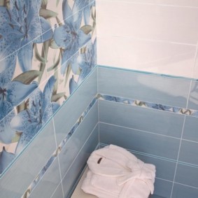 pandangan pandangan jubin bilik mandi