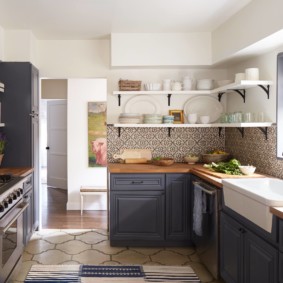 rak di dapur dan bukan hiasan kabinet gantung