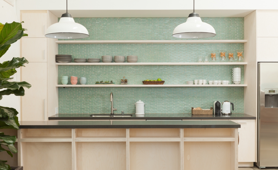 rak di dapur dan bukannya reka bentuk foto kabinet gantung