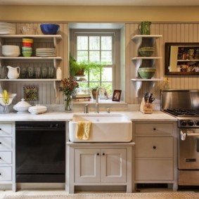 rak di dapur dan bukannya kabinet dinding