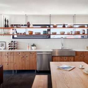 rak di dapur dan bukannya kabinet dinding