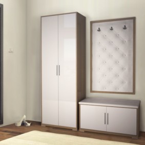 hall d'entrée blanc