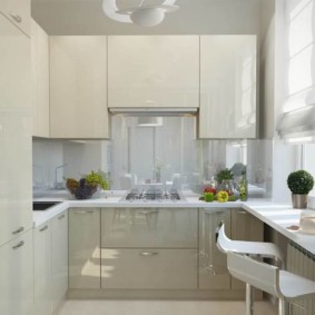 arrangement of furniture and appliances in the kitchen modern style