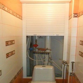 rolling shutters dalam hiasan foto tandas