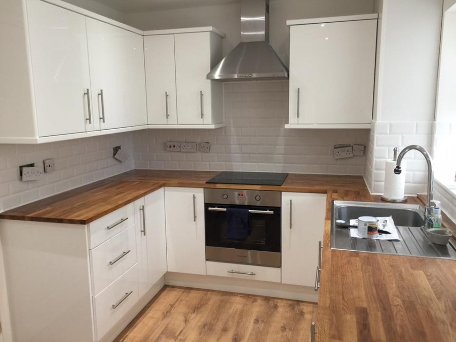 modern mutfak tasarım fikirleri prizler