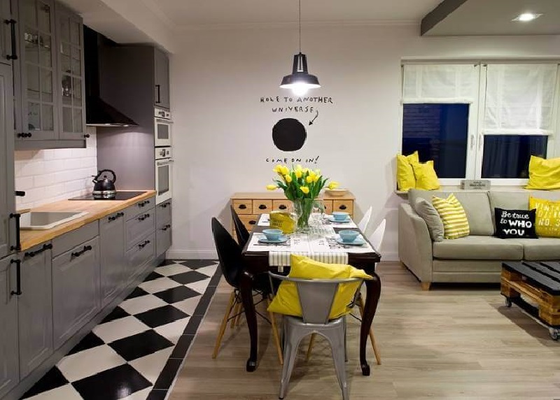 combinarea plăcilor și a straturilor laminate în opțiunile fotografiei din bucătărie