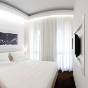 ruang dalaman 6 m persegi