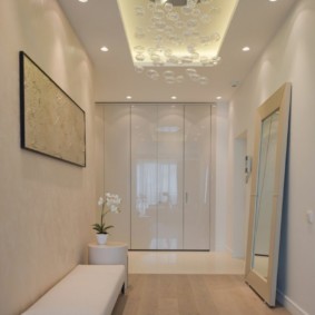 lumières dans les idées de couloir