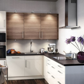 T-campana en la pared de la cocina