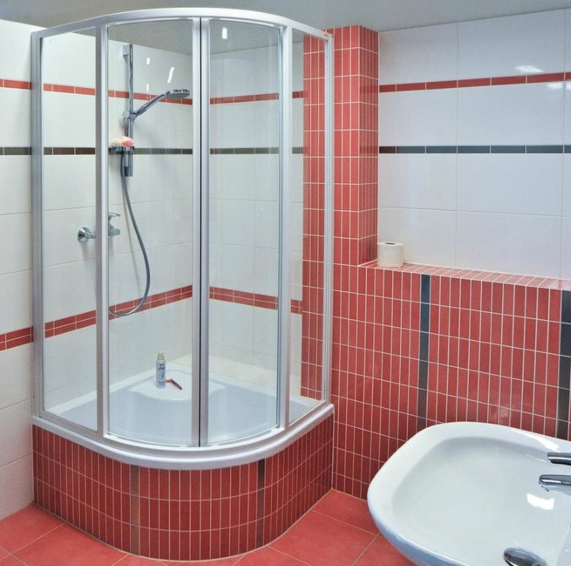 Corner shower in the bathroom without toilet