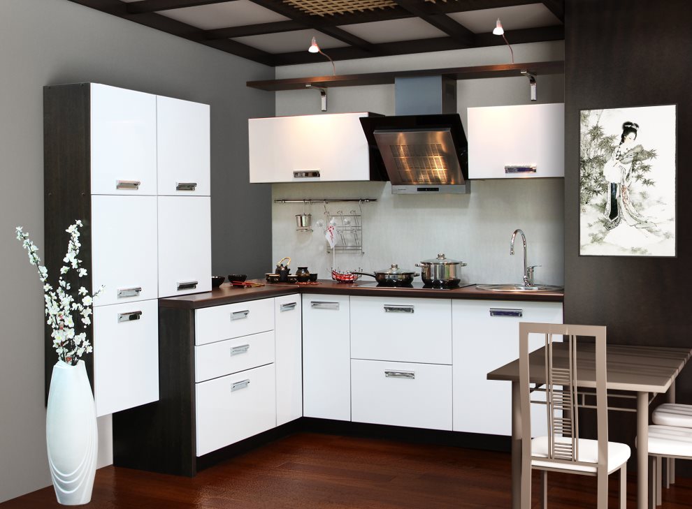 White headset with black top in oriental style