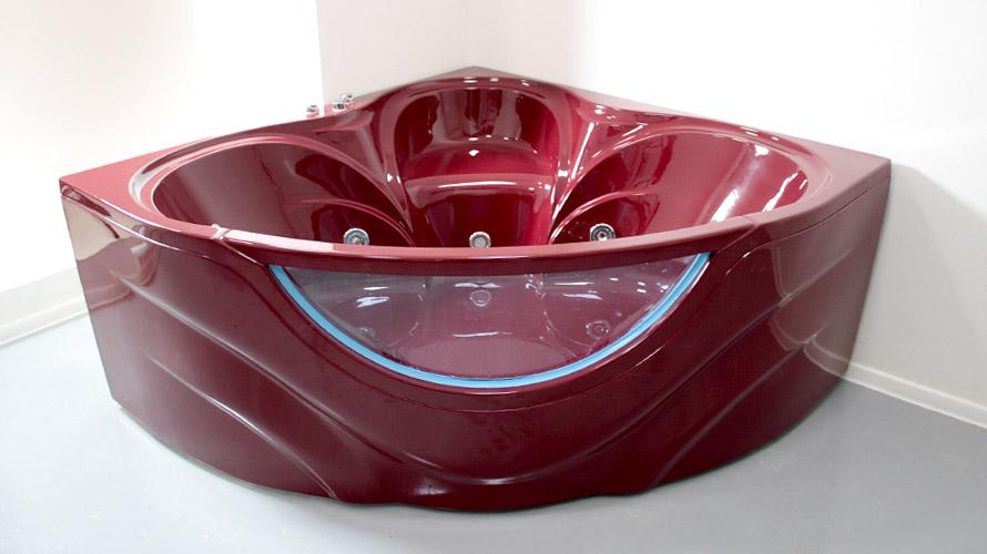 Tắm cho hai người trong màu burgundy sâu