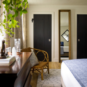 Miroir de sol étroit