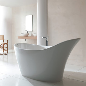 Baignoire haute en acrylique