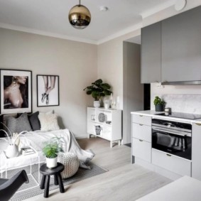 Décorez les photographies du mur de l'appartement