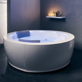 Tắm trắng trong phòng tối