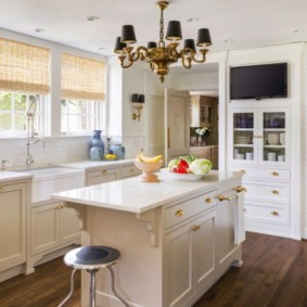 bucatarie cu interior patina foto