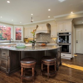 cocina con fregadero junto a la ventana decoración fotográfica