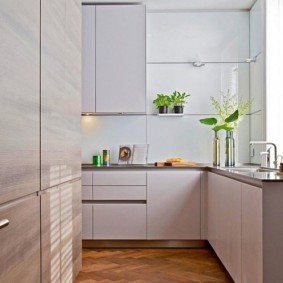 cocina con fregadero junto a la ventana tipos de fotos