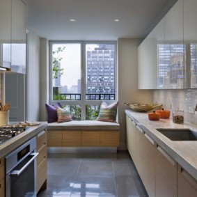 küche mit fenster im arbeitsbereich ideen gestalten