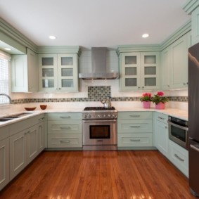 küche mit fenster im arbeitsbereich innenausstattung ideen