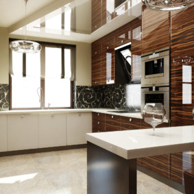 Küche mit einem Fenster im Arbeitsbereich Ideen Fotos