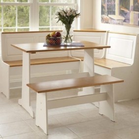 أنواع مقاعد البدلاء المطبخ من التصميم