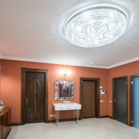 سقف تمتد في أنواع الممر من الديكور