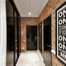 papier peint sous une brique dans le couloir idées intérieures