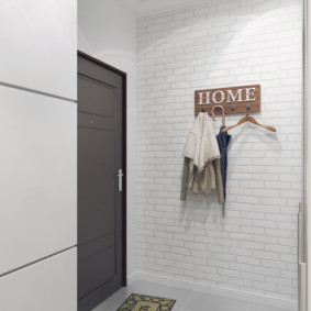 papier peint sous une brique dans les options d'idées de couloir